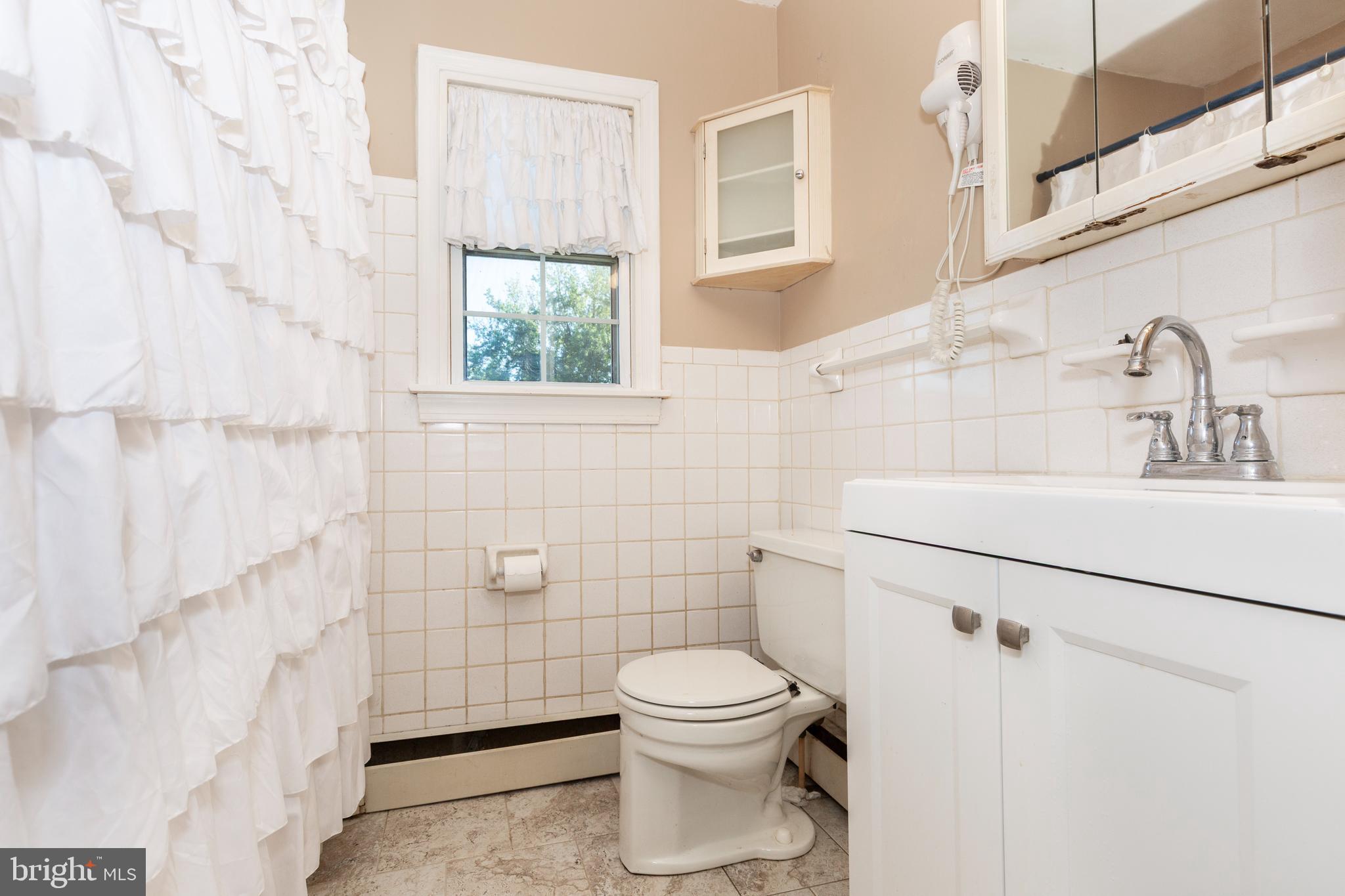 112 East Nicodemus Road Westminster, MD 21157 - Photo 25 of 52