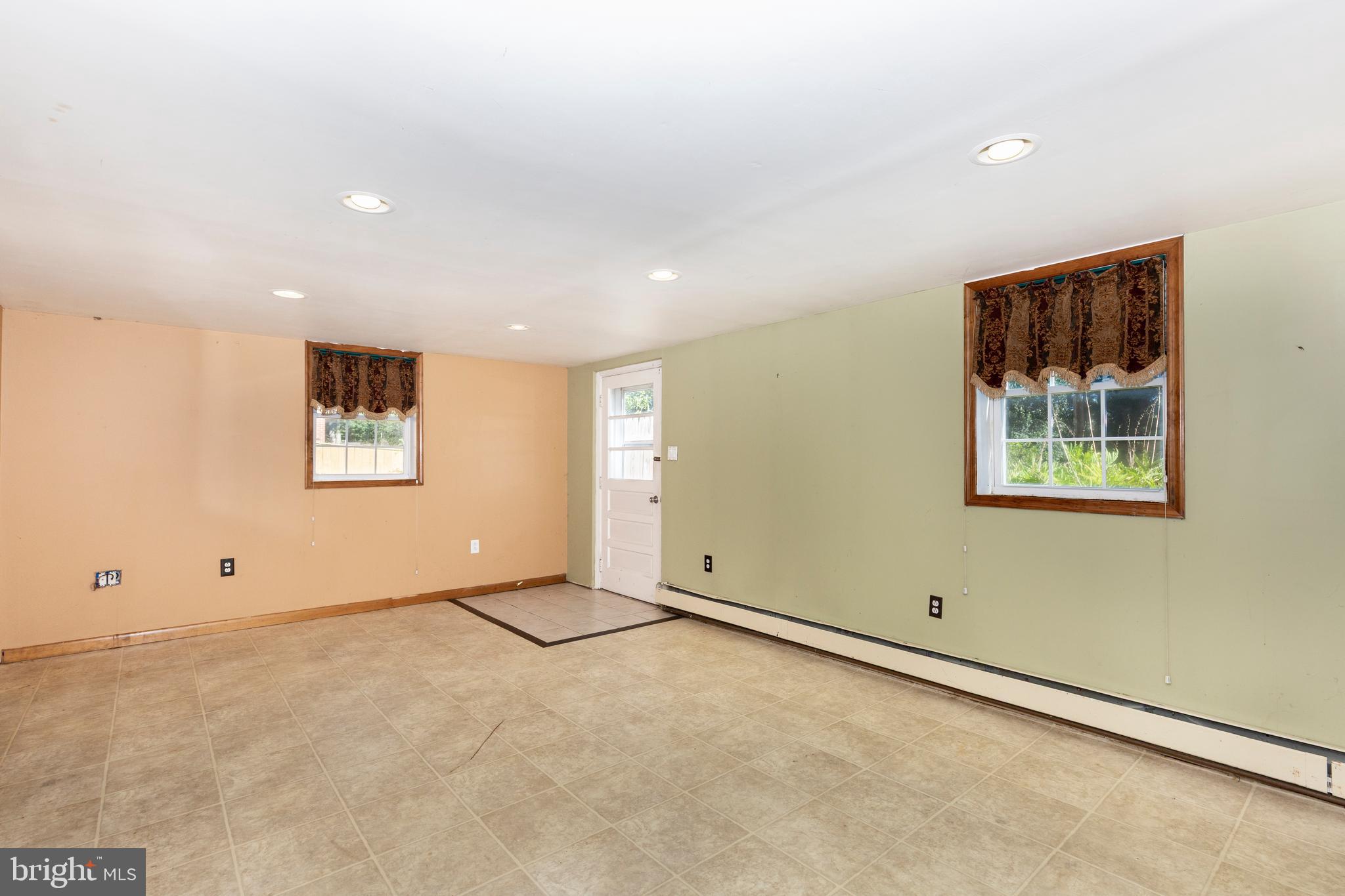 112 East Nicodemus Road Westminster, MD 21157 - Photo 29 of 52