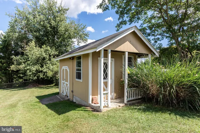 $429,900 | 112 East Nicodemus Road, Westminster, MD 21157