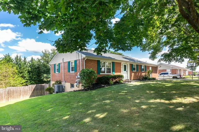 $429,900 | 112 East Nicodemus Road, Westminster, MD 21157