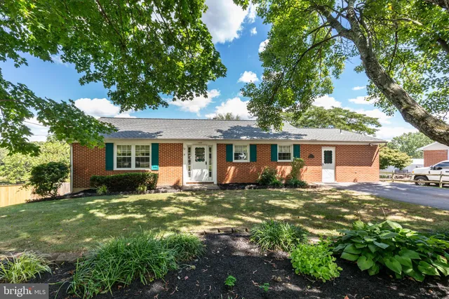 $429,900 | 112 East Nicodemus Road, Westminster, MD 21157