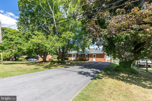 $429,900 | 112 East Nicodemus Road, Westminster, MD 21157