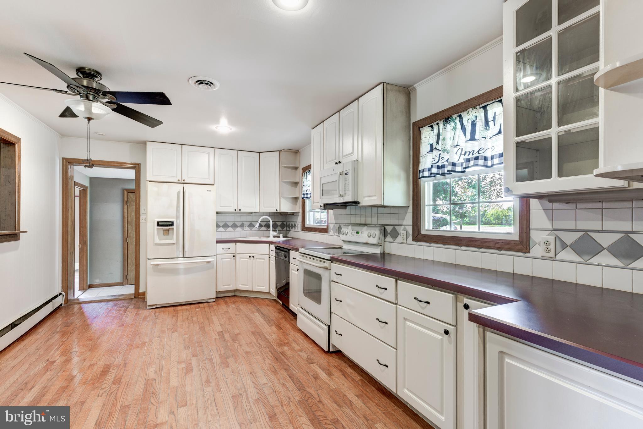 112 East Nicodemus Road Westminster, MD 21157 - Photo 10 of 52