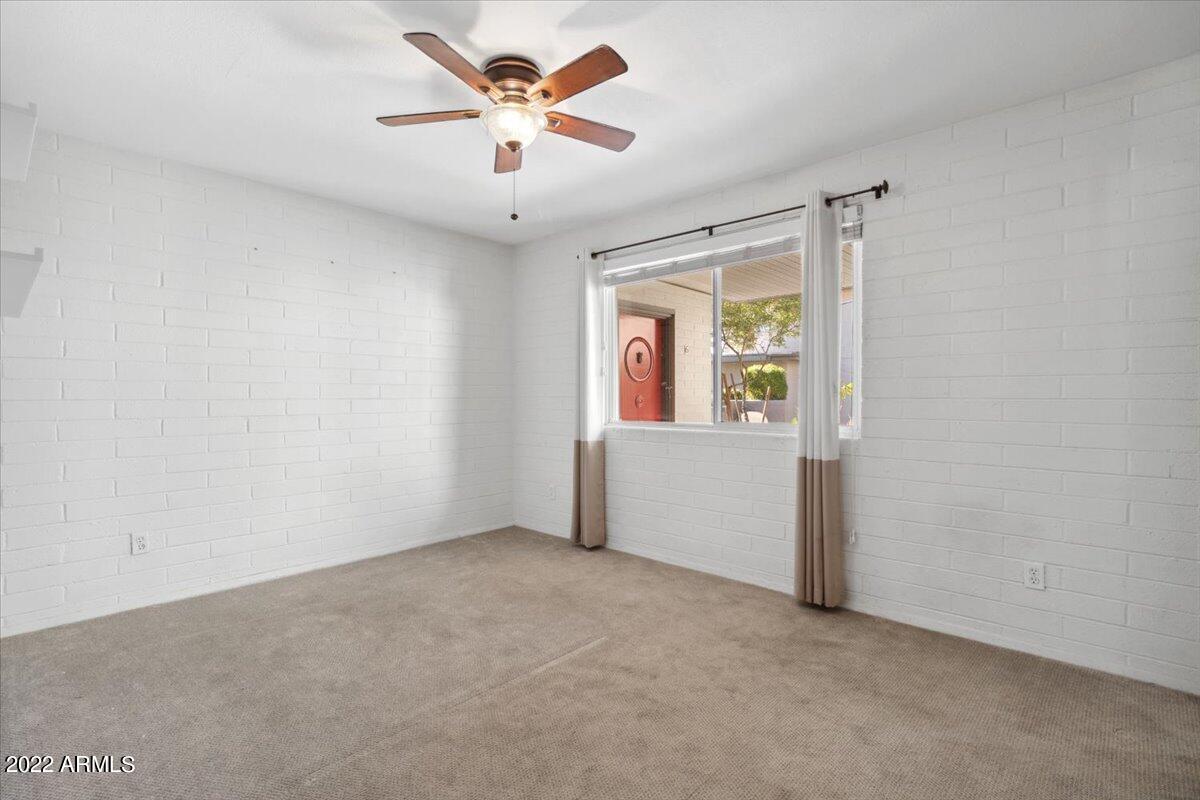 4041 East Camelback Road, Unit 5 Phoenix, AZ 85018 - Photo 12 of 16 09-IMG_8617