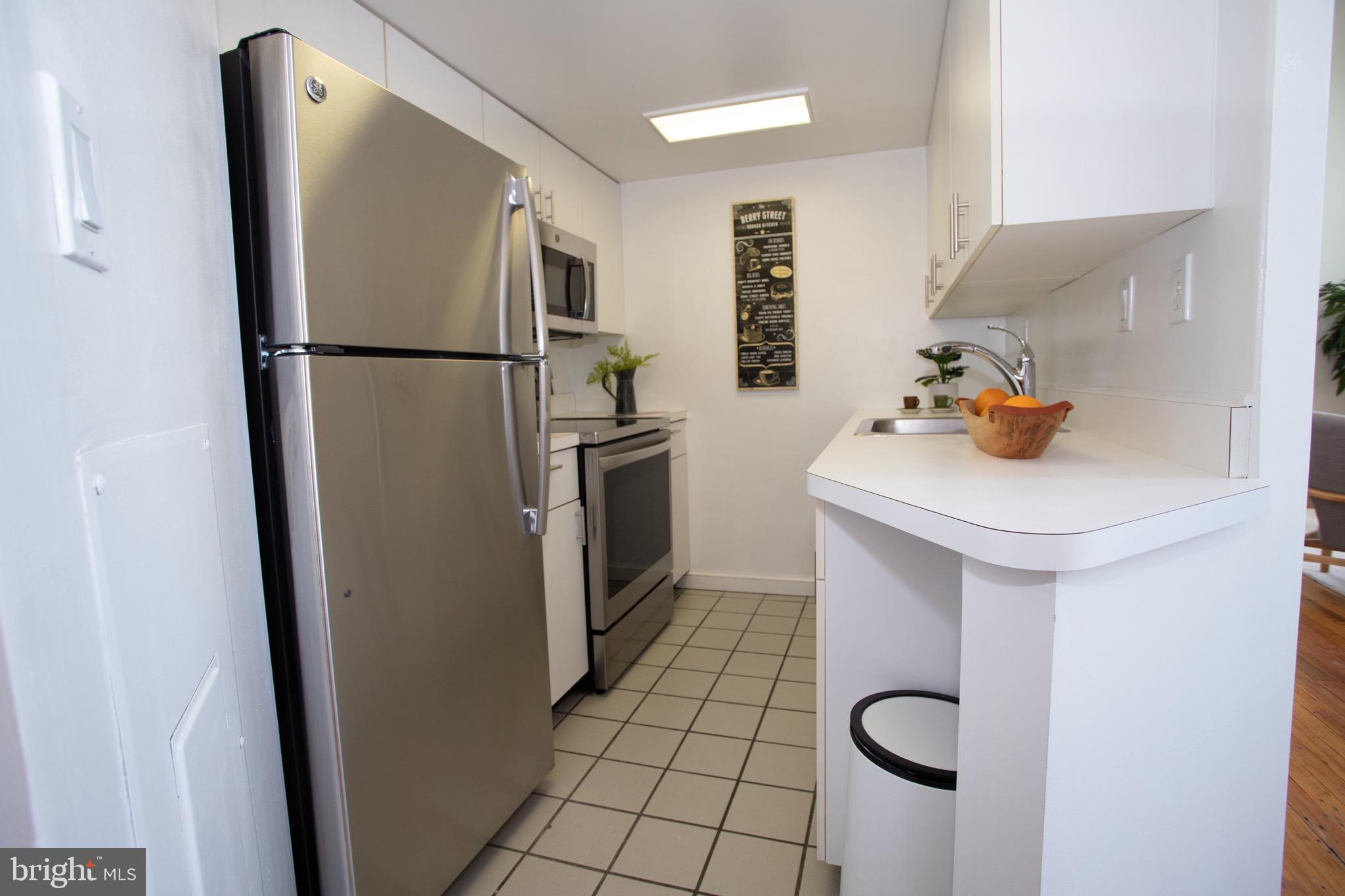 410 5th Street Northeast, Unit 23 Washington, DC 20002 - Photo 13 of 30 Kitchen