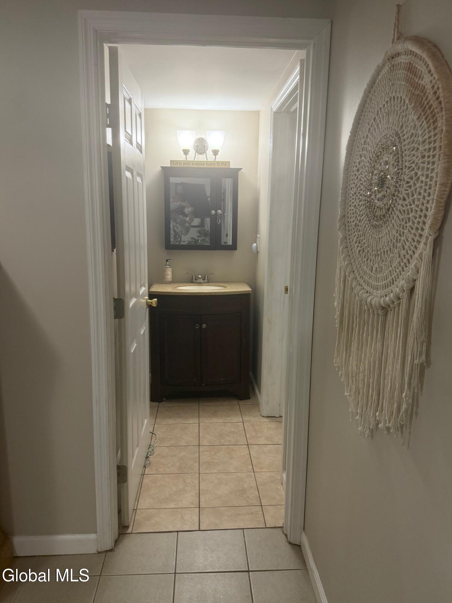 752 7th Avenue Troy, NY 12182 - Photo 23 of 32 IMG_3065