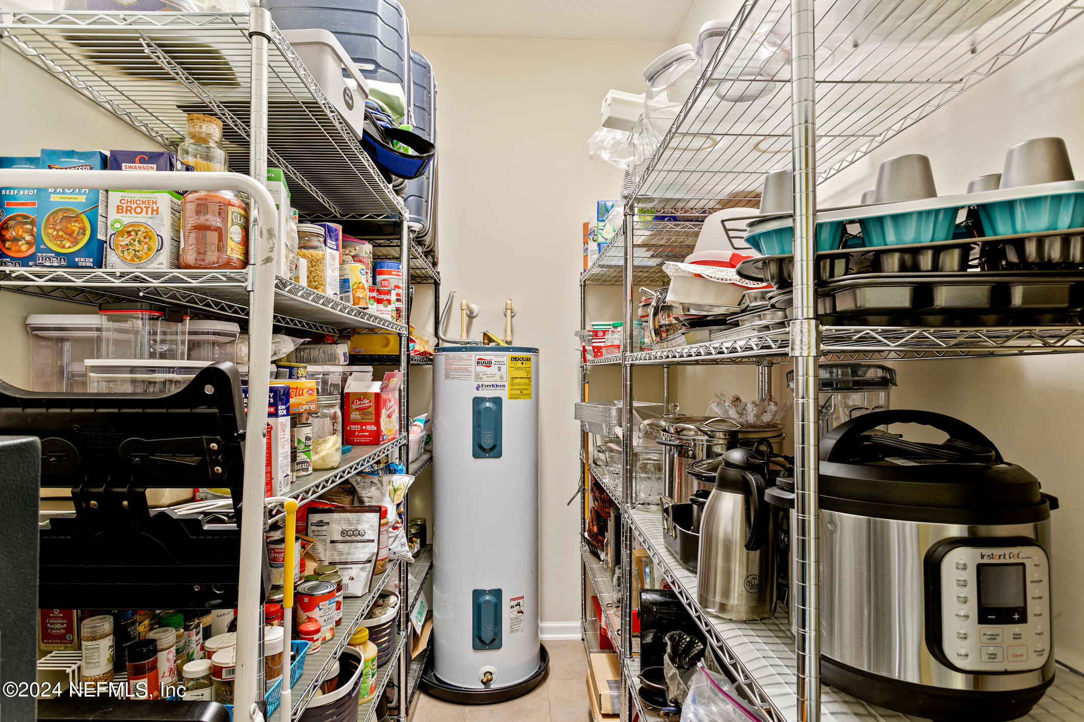 1658 Lockend Road Jacksonville, FL 32221 - Photo 20 of 54 Pantry 2:Storage (19)