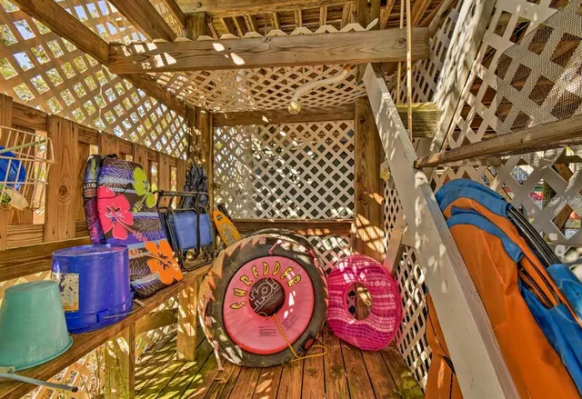 $6,200 | 8876 Bay Street, Unit A, Placida, FL 33946