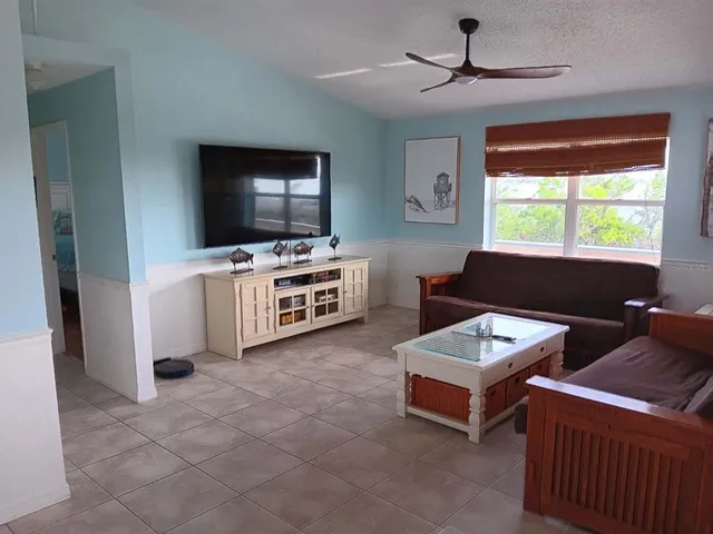 $6,200 | 8876 Bay Street, Unit A, Placida, FL 33946