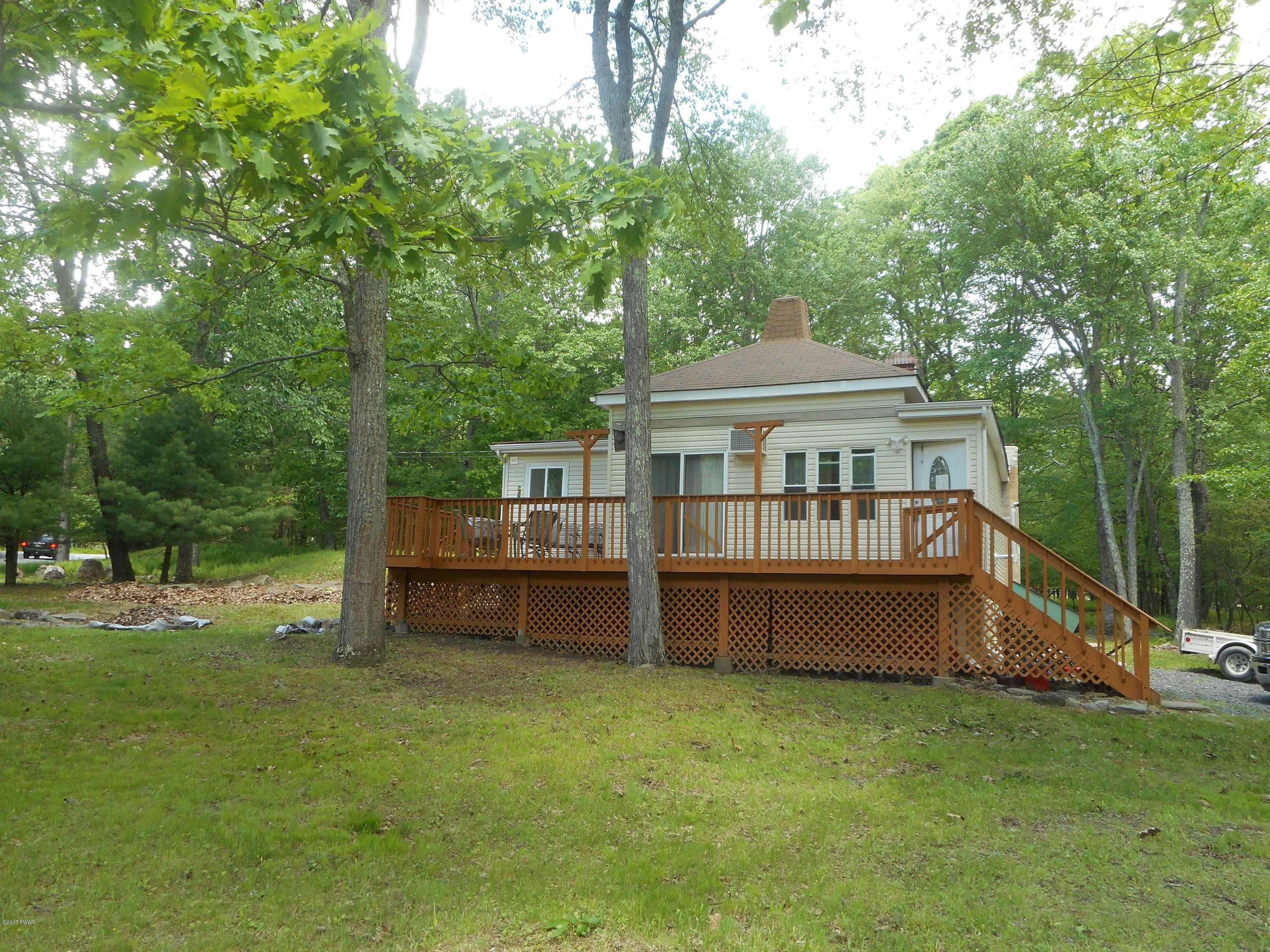 129 Racoon Road Dingmans Ferry, PA 18328 - Photo 12 of 13