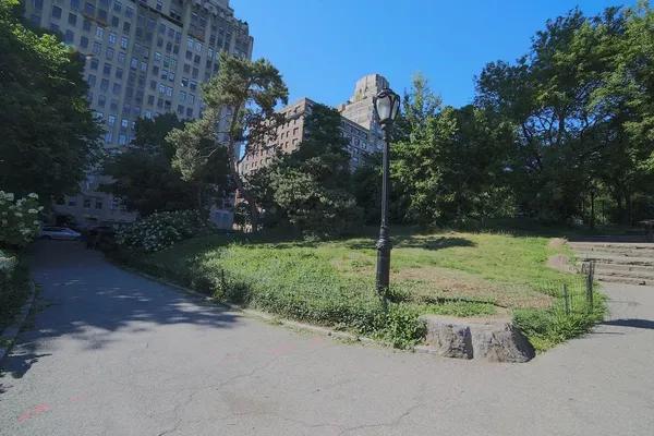 $5,250 | 200 West 90th Street, Unit 5H | Upper West Side