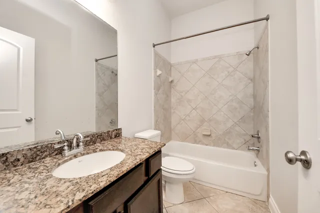 $2,600 | 2429 Lost Bridge Lane, Pearland, TX 77584