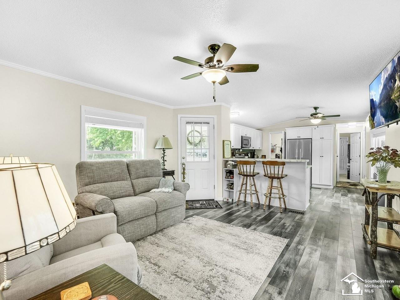 9122 Perry Road Erie, MI 48133 - Photo 10 of 35
