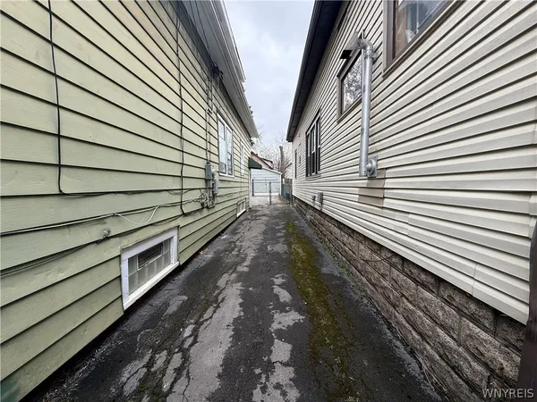 $169,400 | 50 Midway Avenue, Buffalo, NY 14215