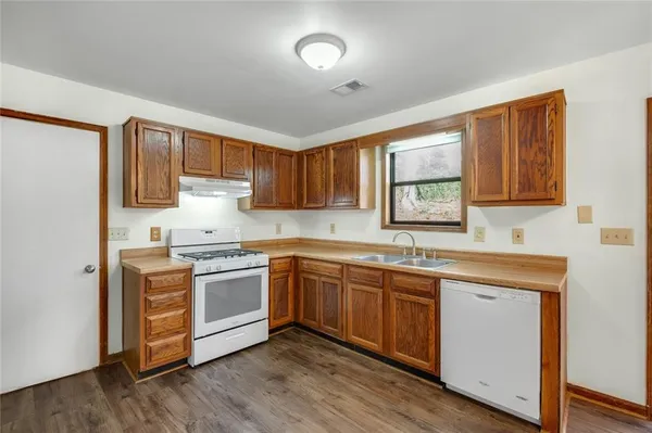 $2,100 | 1810 River Rock Trail, Woodstock, GA 30188
