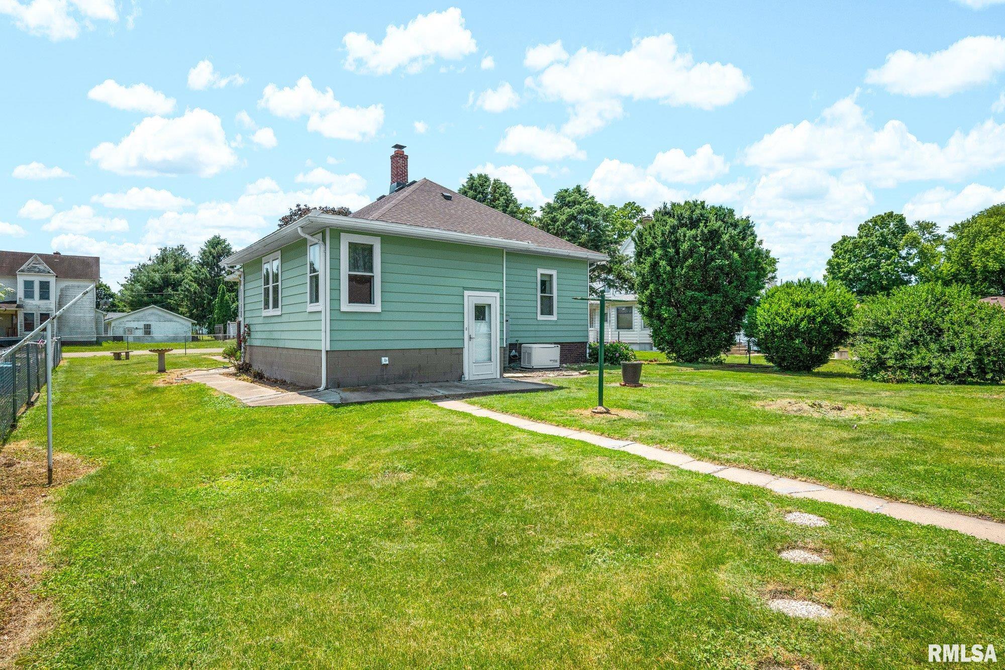 209 West Walnut Street La Rose, IL 61541 - Photo 29 of 44