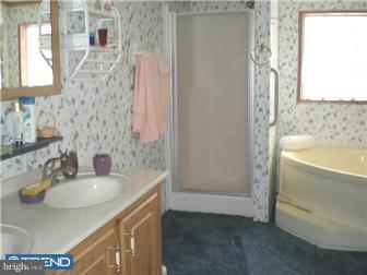 542 Alloway-Woodstown Road Mannington, NJ 08098 - Photo 7 of 12 Bathroom