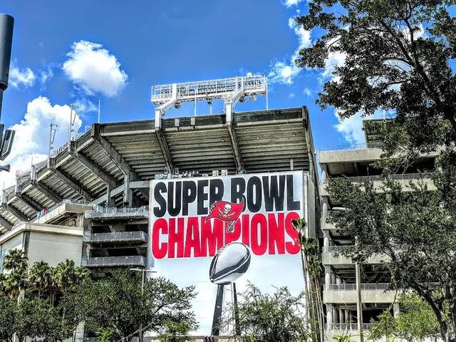 $2,000 | 9710 Whistler Court, Tampa, FL 33615