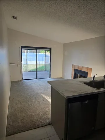 $2,000 | 9710 Whistler Court, Tampa, FL 33615