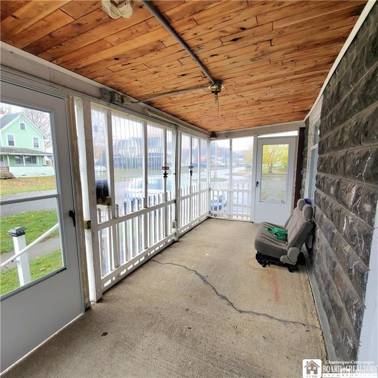 324 North 9th Street Olean City, NY 14760 - Photo 4 of 40