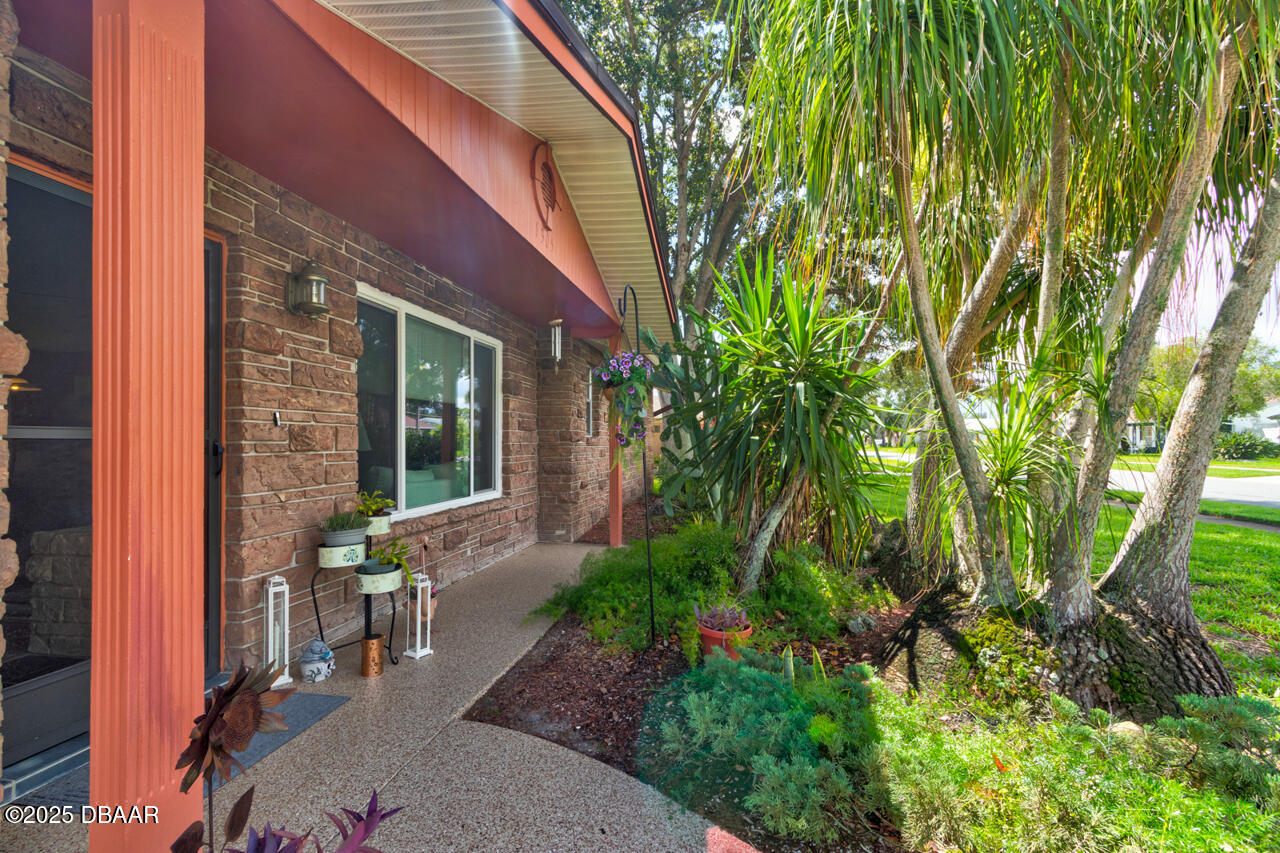 1305 Mardrake Road Daytona Beach, FL 32114 - Photo 4 of 28 6-1305-Mardrake-Rd-4