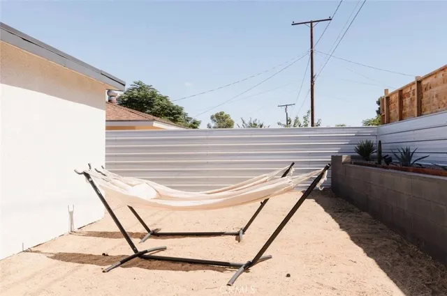 $2,390 | 61495 La Jolla Drive, Joshua Tree, CA 92252