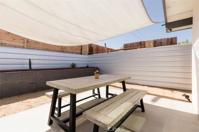 $2,390 | 61495 La Jolla Drive, Joshua Tree, CA 92252