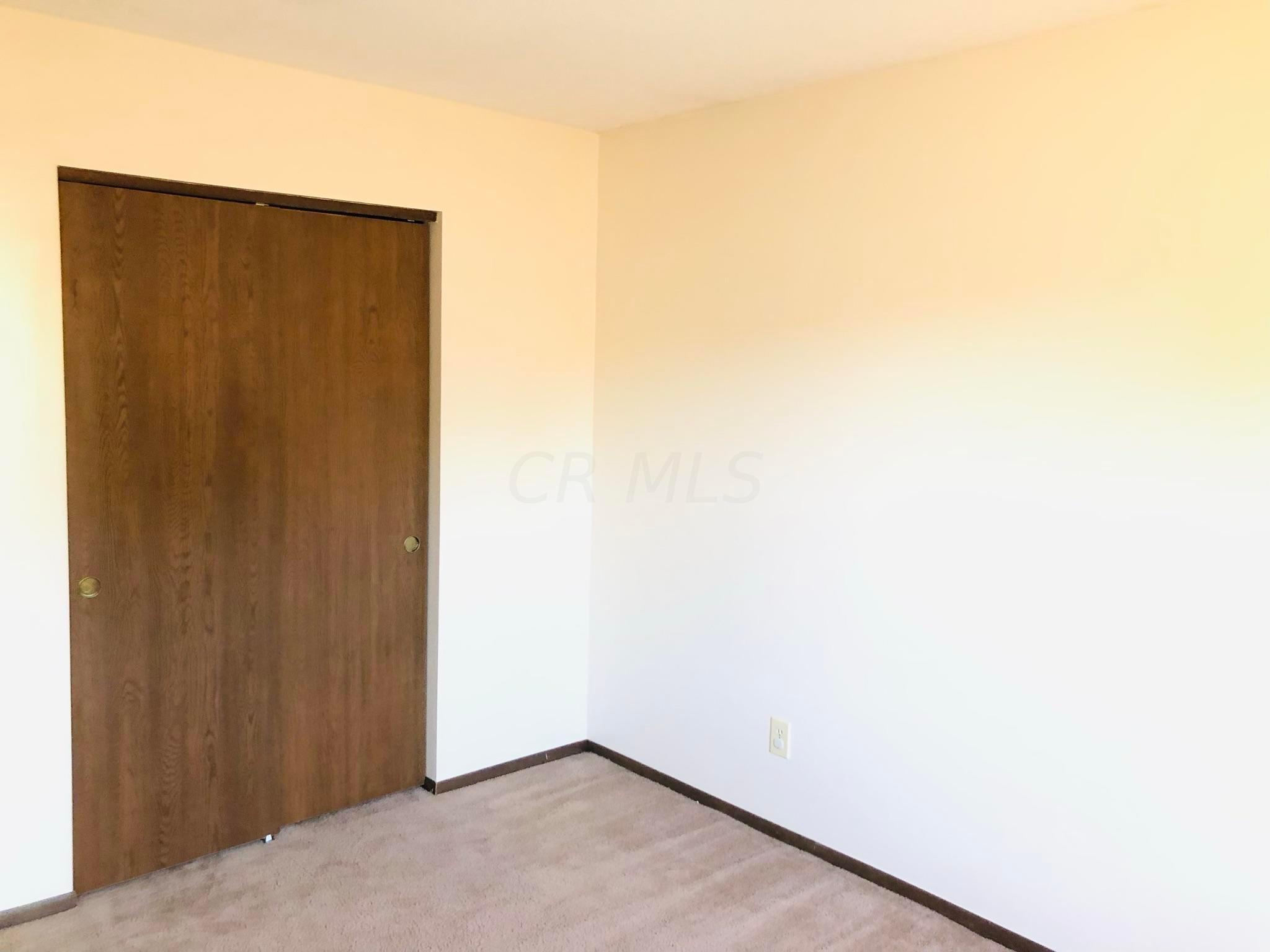 103 Price Road Newark, OH 43055 - Photo 12 of 21 Gallery Image 12