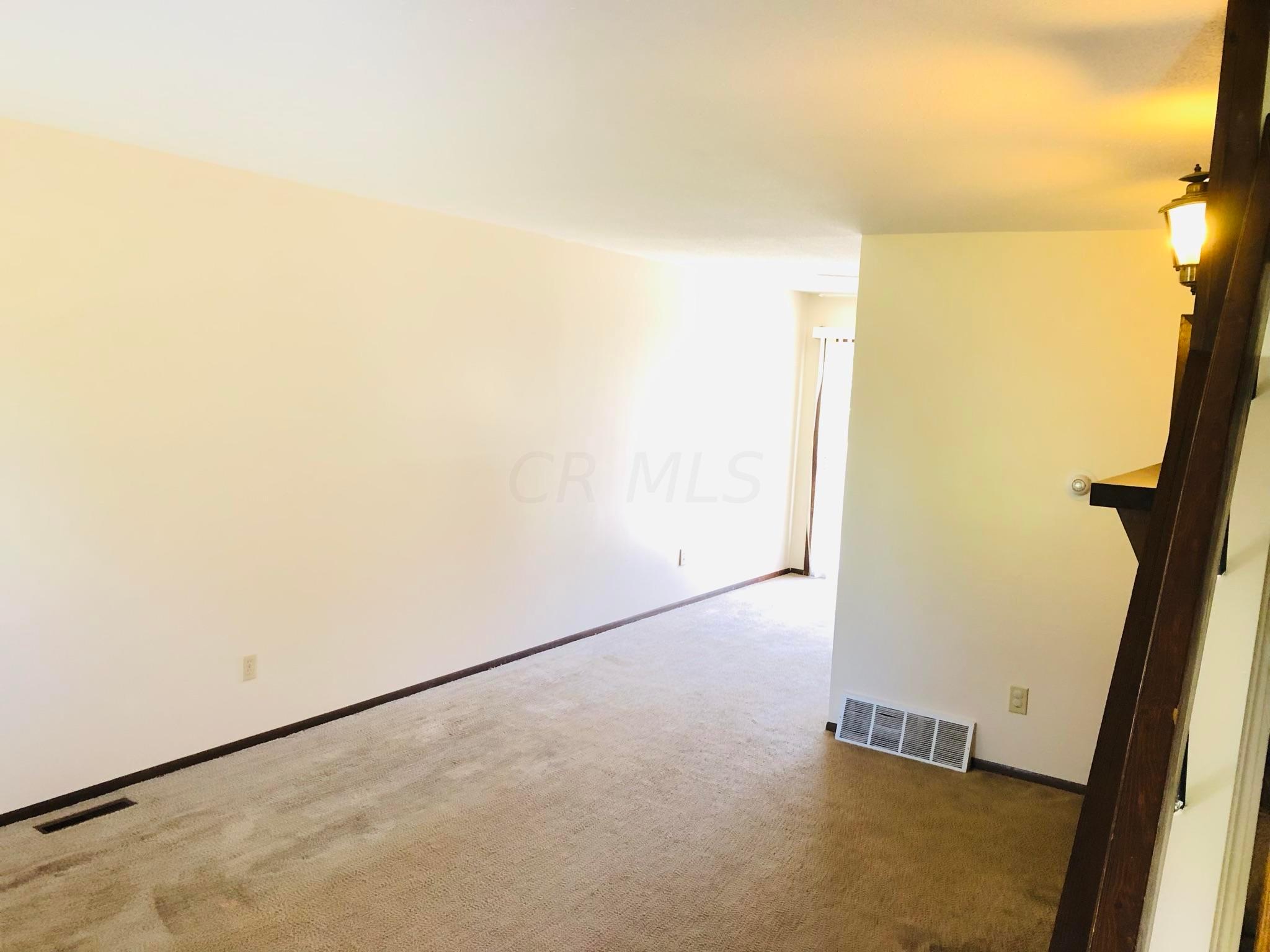 103 Price Road Newark, OH 43055 - Photo 10 of 21 Gallery Image 10