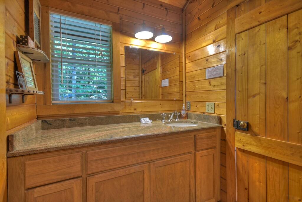 5757 Old Bucktown Road Ellijay, GA 30536 - Photo 17 of 27 Gallery Image 17