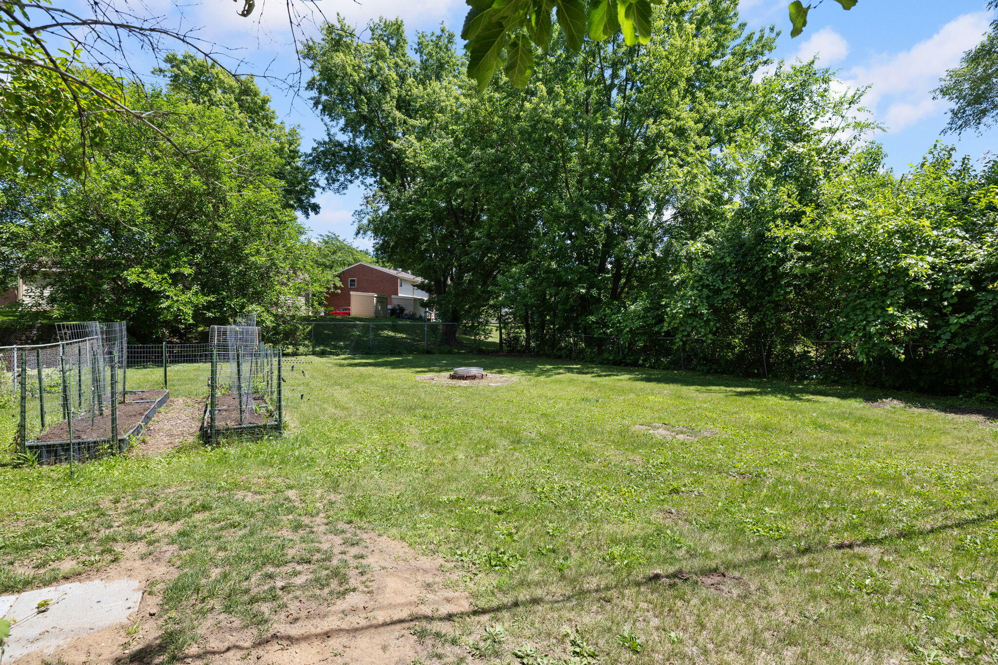 2920 George Street La Crosse, WI 54603 - Photo 15 of 17 Yard