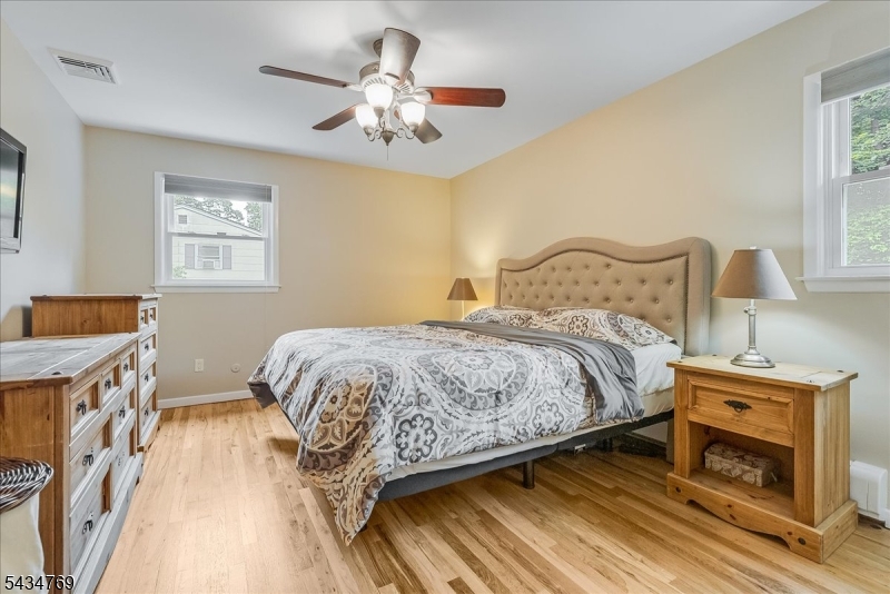 22 Green Apple Road Sparta, NJ 07871 - Photo 13 of 30