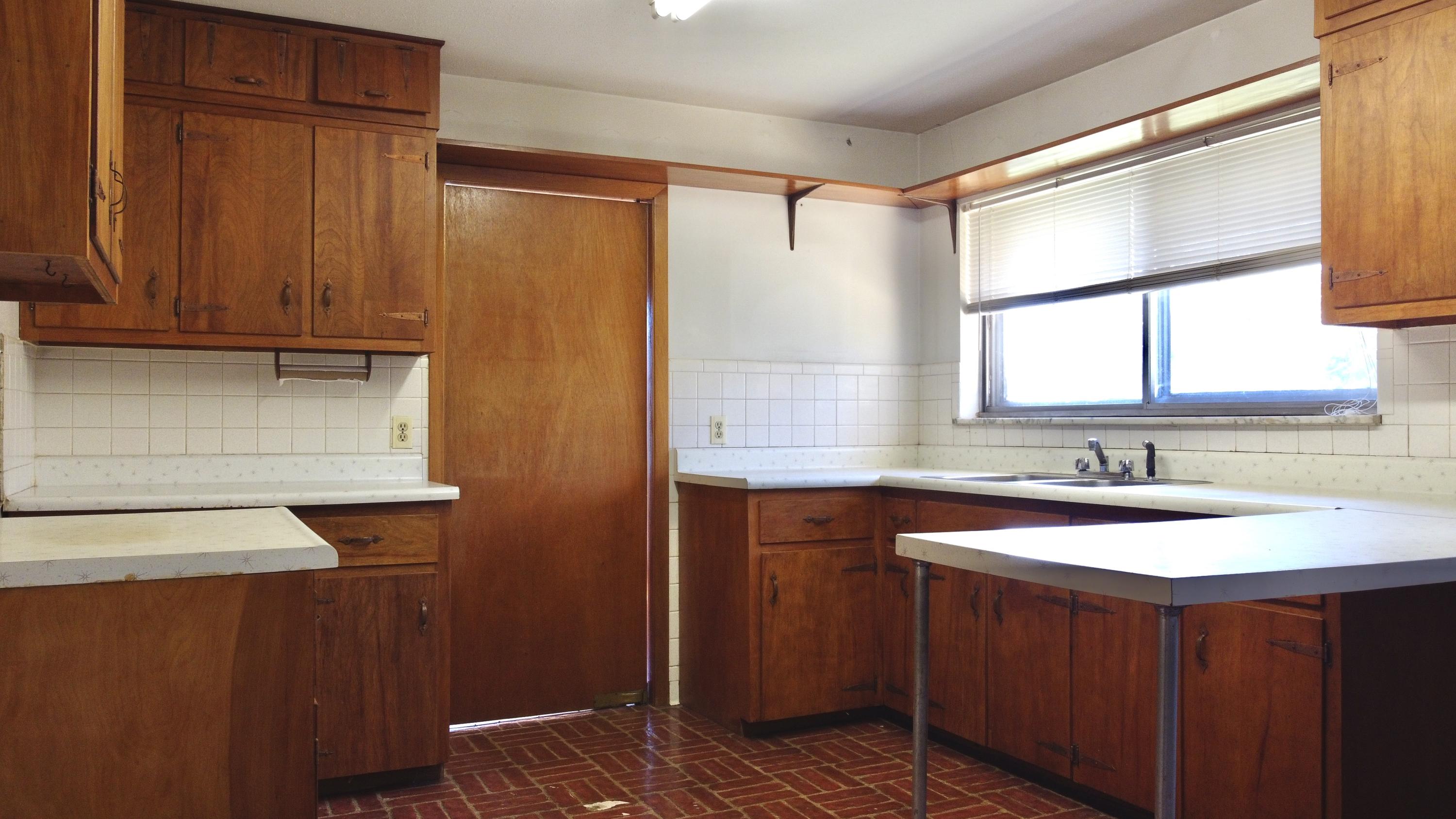 3241 Patty Road Maryville, TN 37803 - Photo 8 of 32 Kitchen