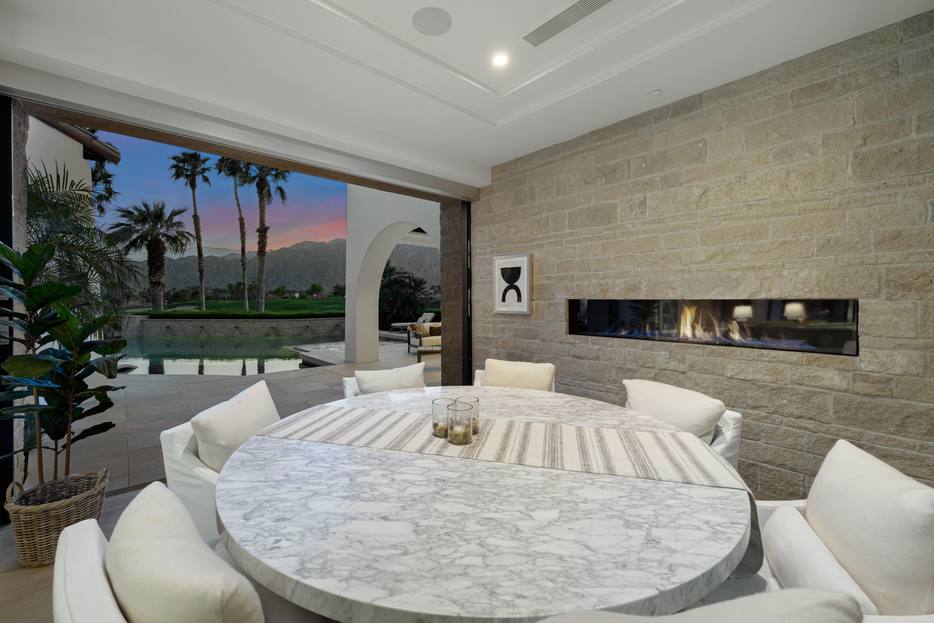 53615 Via Strada La Quinta, CA 92253 - Photo 18 of 52 a living room with furniture