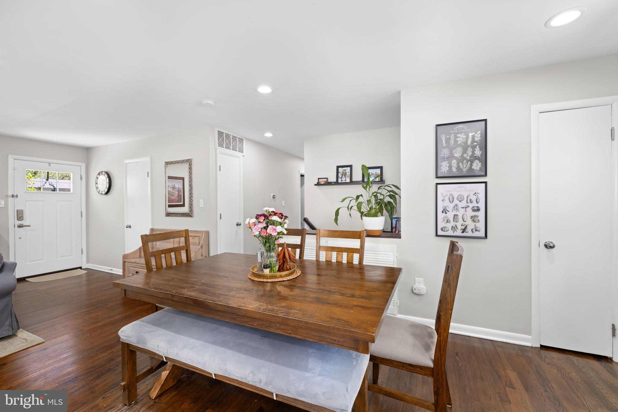 6502 Haystack Road Alexandria, VA 22310 - Photo 11 of 30 a dining room with furniture and wooden floor