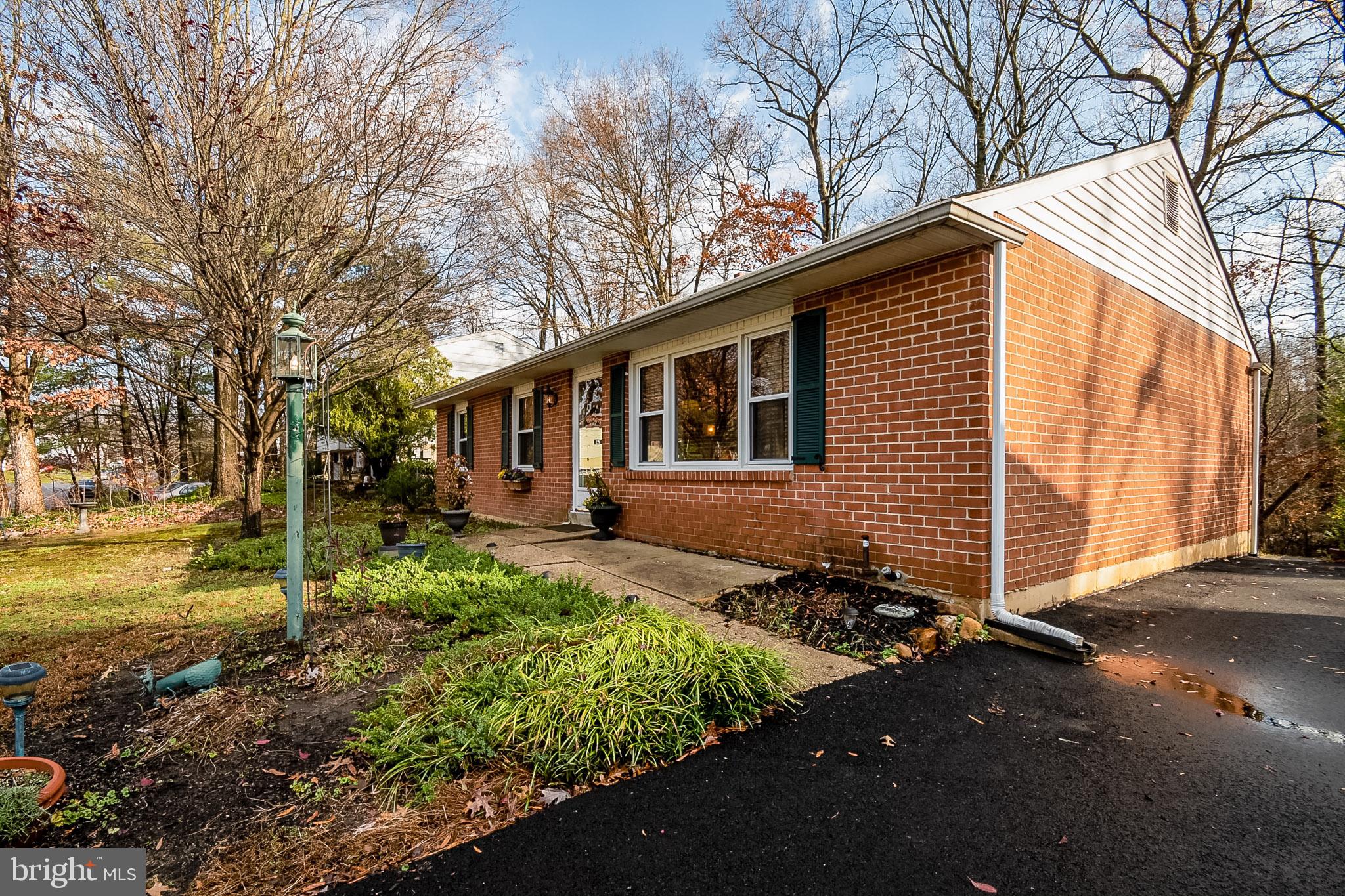 44 Heather Road Newark, DE 19702 - Photo 1 of 42 Gallery Image 1