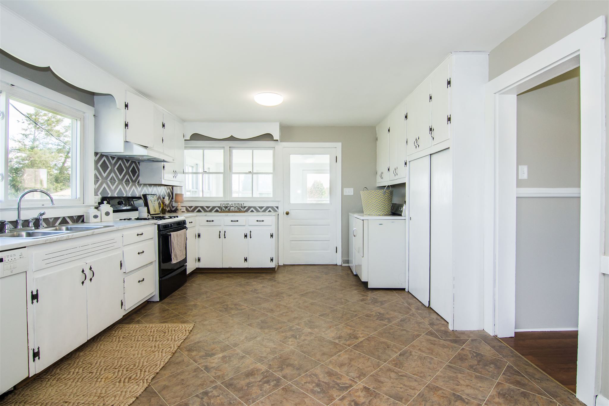 7793 Port Republic Road Port Republic, VA 24471 - Photo 24 of 40 Gallery Image 24