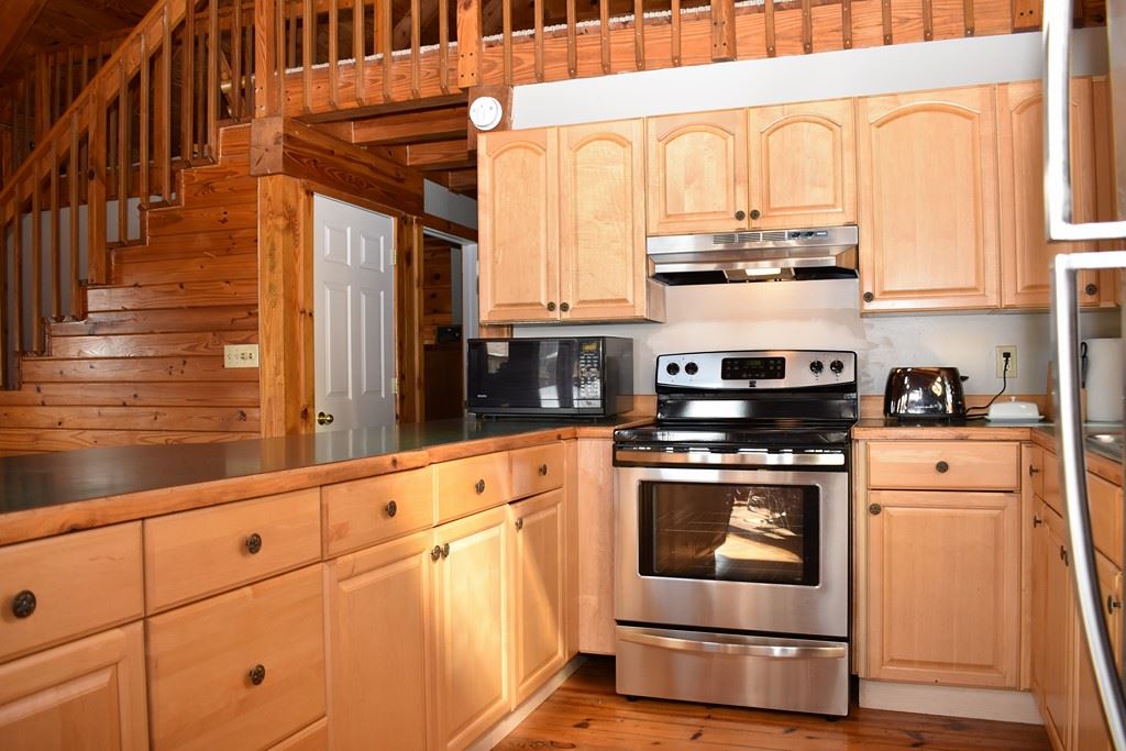 4888 East Coleman Road Clare, MI 48617 - Photo 6 of 35 1840034-5.JPG