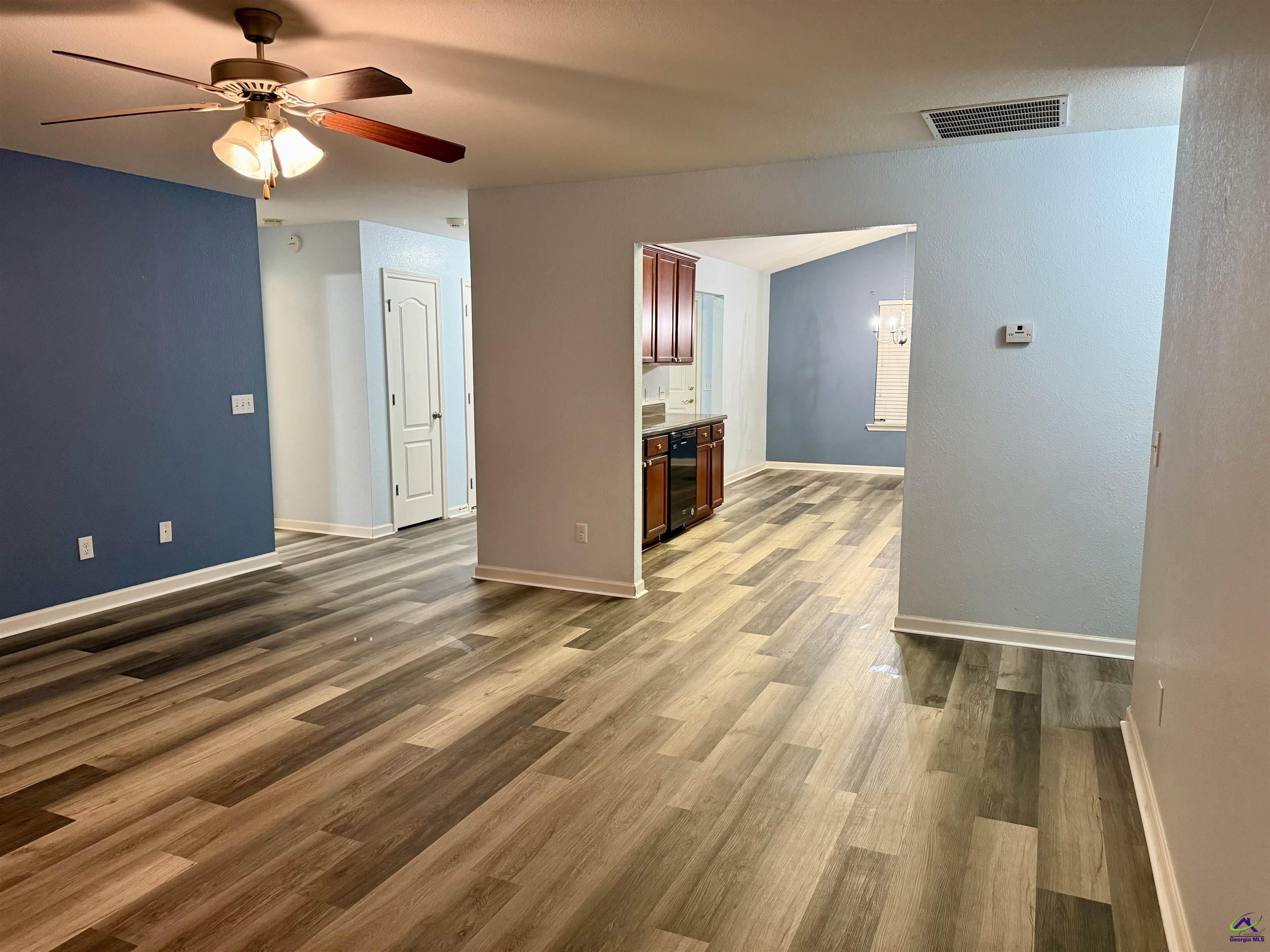 423 Haddenham Court Perry, GA 31069 - Photo 2 of 20