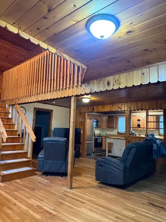 $2,100 | 28 Quisset Road, Unit B, Mendon, MA 01756