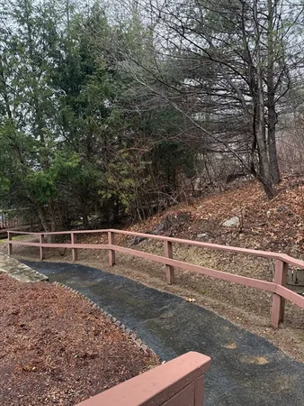 $2,100 | 28 Quisset Road, Unit B, Mendon, MA 01756