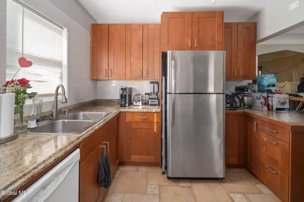 $299,000 | 1905 Hamburg Street, Rotterdam, NY 12304