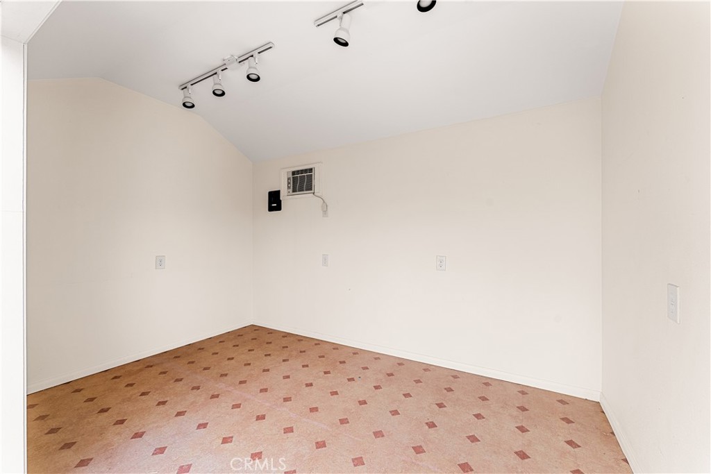 116 East Campus View Drive Riverside, CA 92507 - Photo 21 of 30 Shed interior