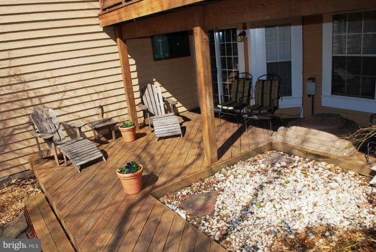 1532 Deer Point Way Reston, VA 20194 - Photo 19 of 19 a view of backyard of the house