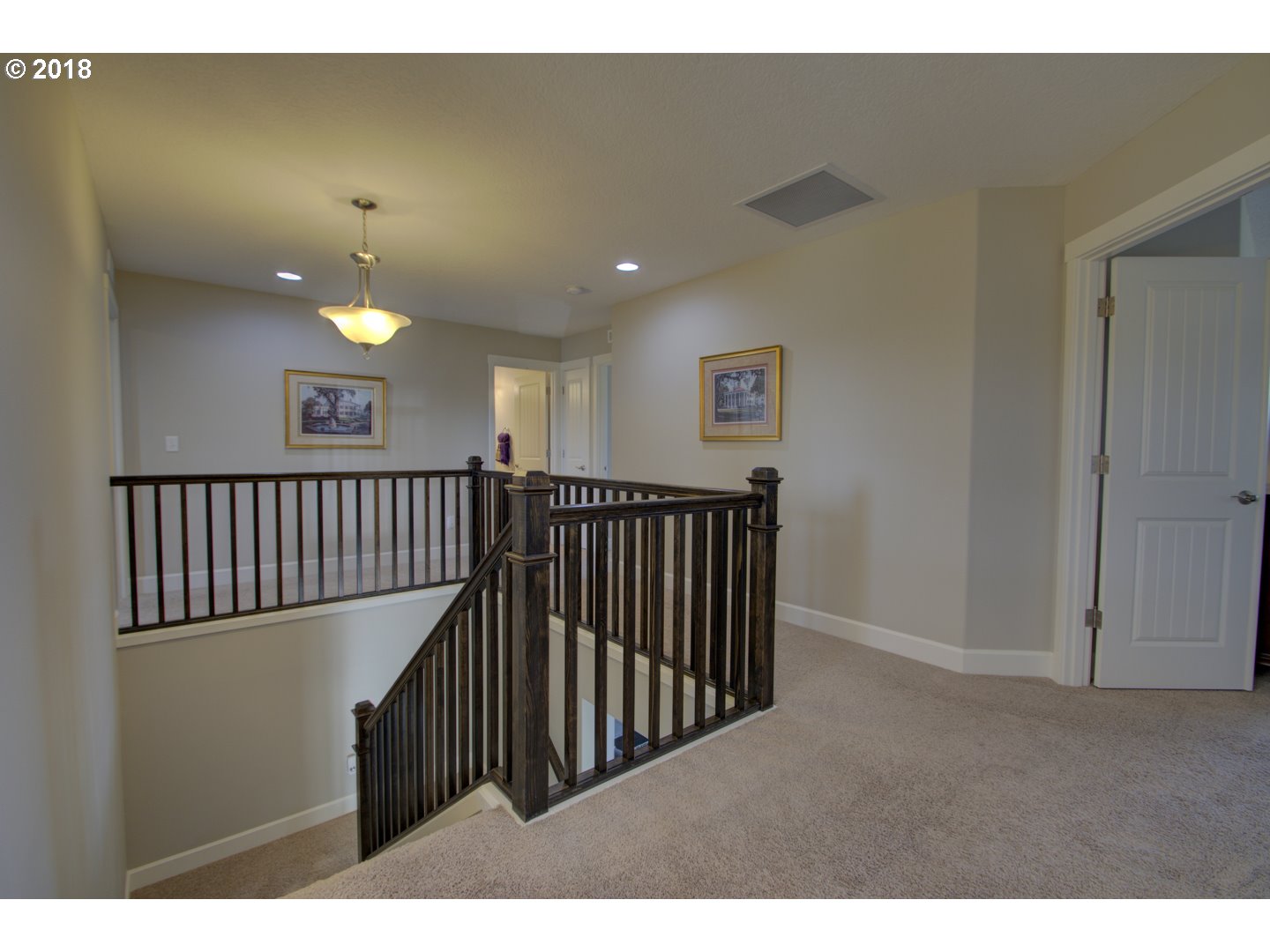 4821 North 6th Street Ridgefield, WA 98642 - Photo 16 of 29 a view of hallway with a window