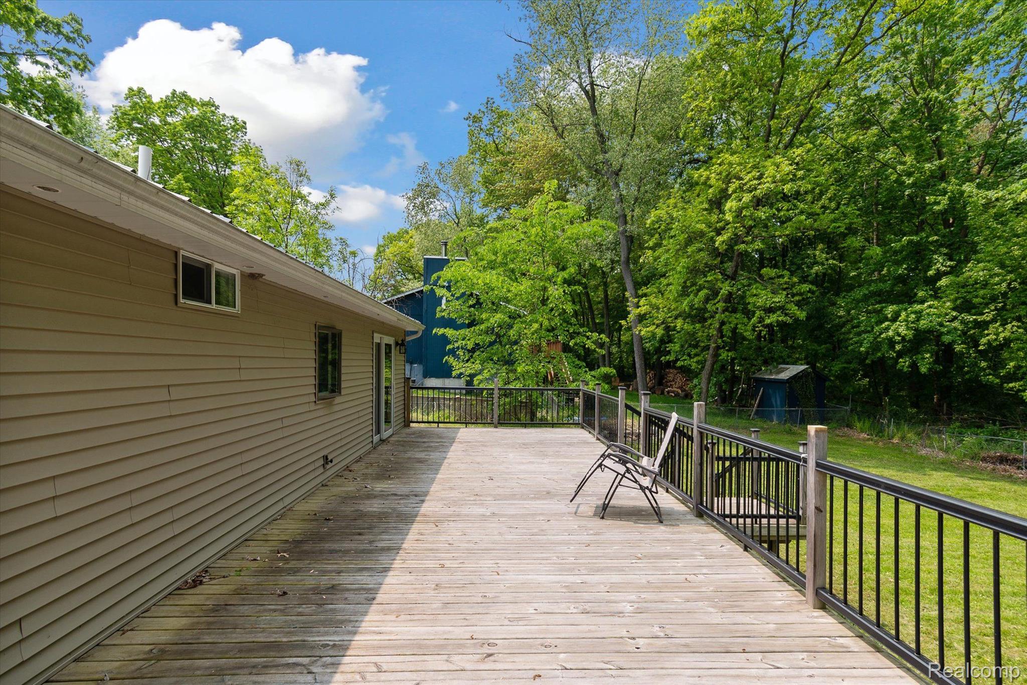 1481 Clark Lake Road Brighton, MI 48114 - Photo 28 of 37 Gallery Image 28