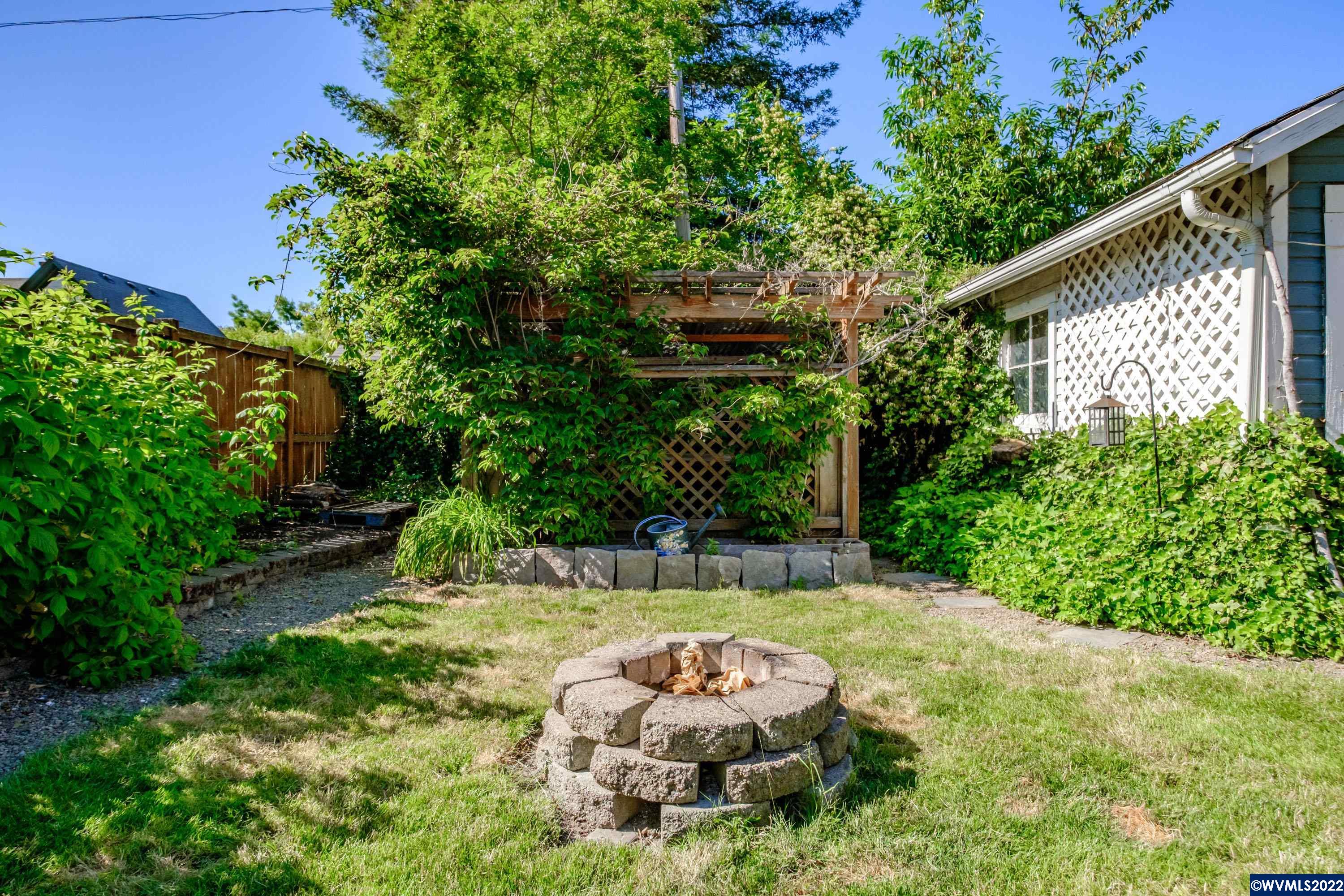 521 Southwest 3rd Avenue Albany, OR 97321 - Photo 39 of 42