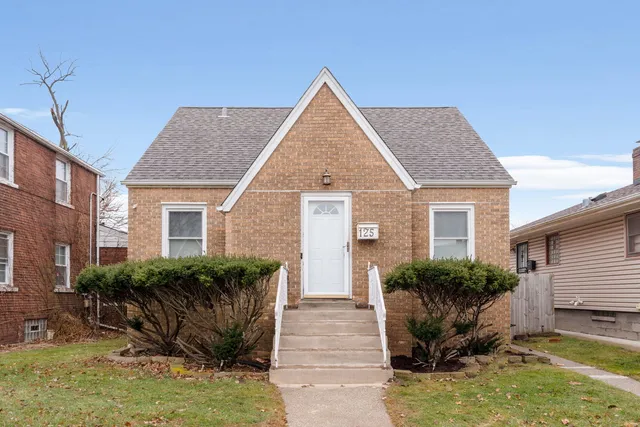 $249,900 | 125 Warren Street, Calumet City, IL 60409