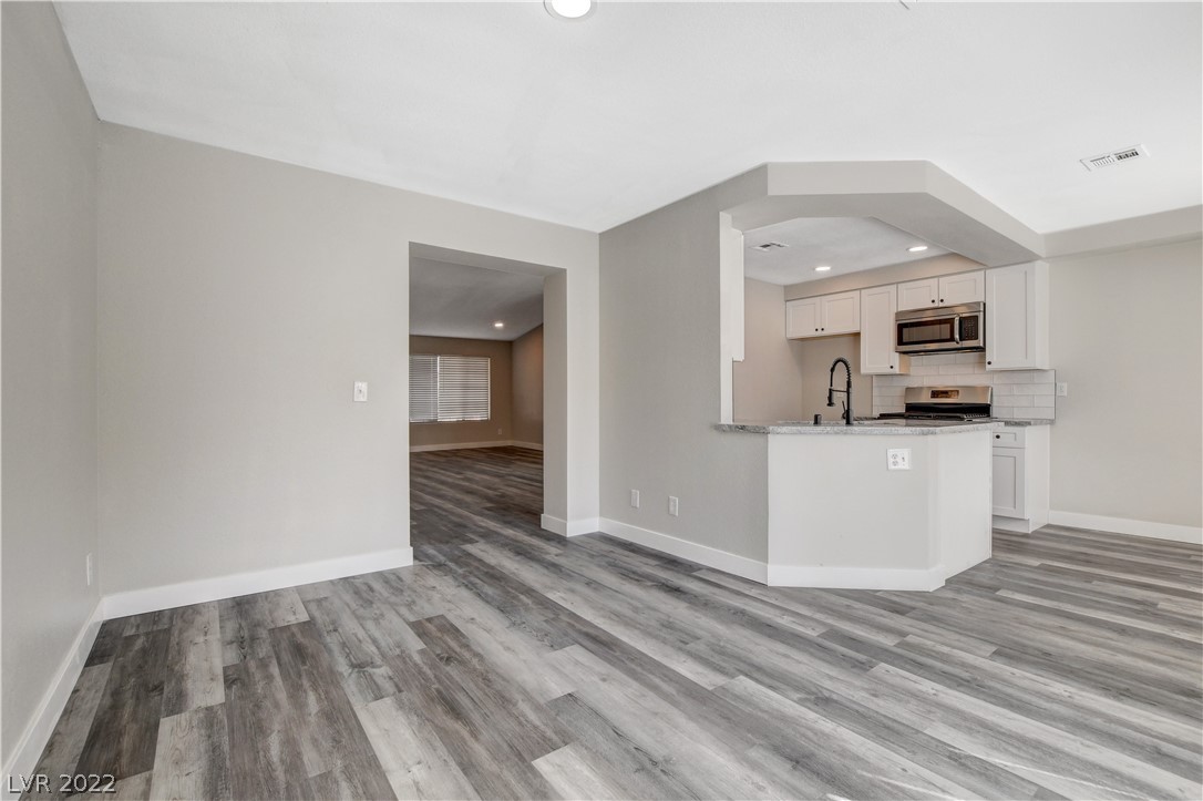 1445 Hawkwood Road Henderson, NV 89014 - Photo 14 of 50 Gallery Image 14