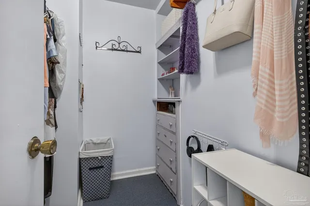 $300,000 | 7985 Mobile Highway, Pensacola, FL 32526